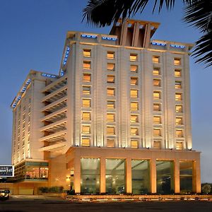 Lemon Tree Premier, Malad, Mumbai